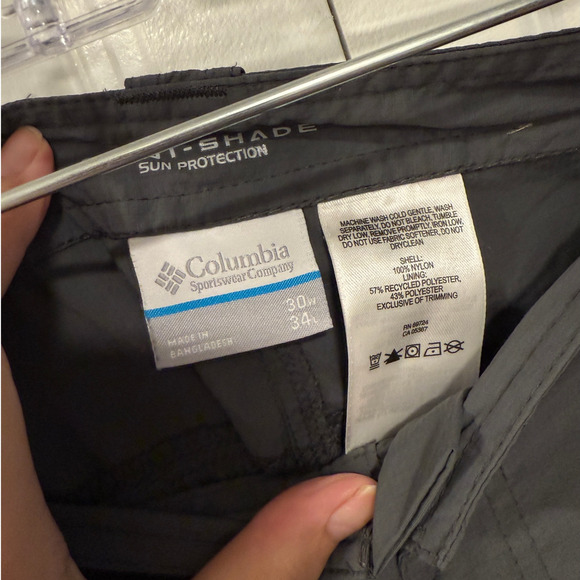 Columbia Men's 30x34 Silver Ridge CONVERTIBLE Hiking Pants into Shorts $99 Gray - Picture 2 of 5